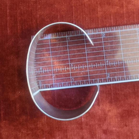 Stunning Ed Levin Engrave Sterling Cuff - Picture 3 of 6